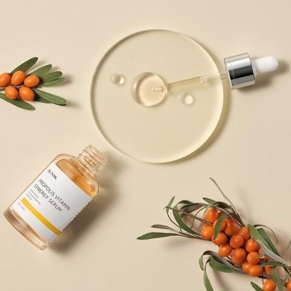 iUNIK Propolis Vitamin Synergy Serum 50ml - Siero viso 4 iUNIK Propolis Vitamin Synergy Serum 50ml - Siero viso