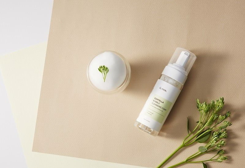 iUNIK Centella Bubble Cleansing Foam 150 ml 5 iUNIK Centella Bubble Cleansing Foam 150 ml - Detergente viso