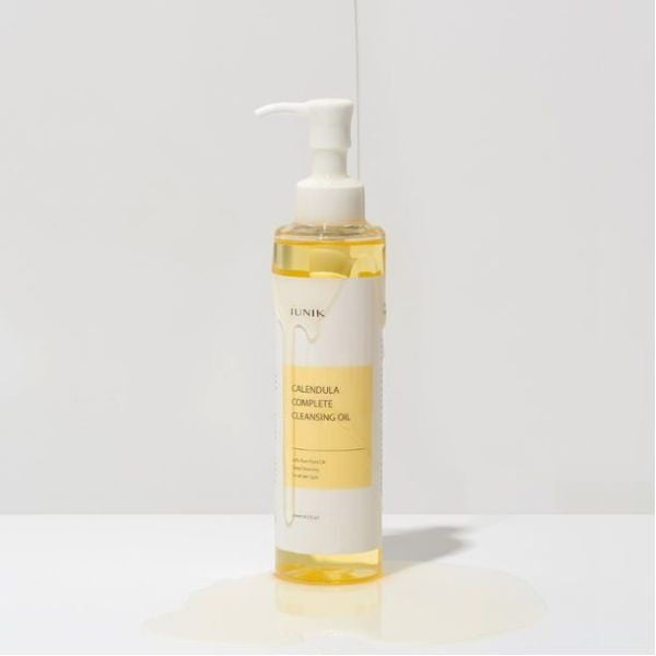 iUNIK Calendula Complete Cleansing Oil 200 ml 2 iUNIK Calendula Complete Cleansing Oil 200 ml - Olio detergente