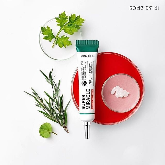 SOMEBYMI AHA BHA PHA 14 DAYS Super Miracle Spot All Kill Cream 30ml 4 SOMEBYMI AHA BHA PHA 14 DAYS Super Miracle Spot All Kill Cream 30ml - Unguento spot