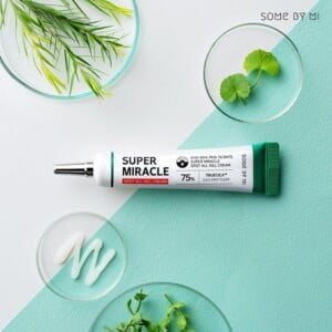 SOMEBYMI AHA BHA PHA 14 DAYS Super Miracle Spot All Kill Cream 30ml 9 SOMEBYMI AHA BHA PHA 14 DAYS Super Miracle Spot All Kill Cream 30ml - Unguento spot