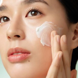 PURITO SEOUL Wonder Releaf Centella Cream Unscented 50ml 7 PURITO SEOUL Wonder Releaf Centella Cream Unscented texture