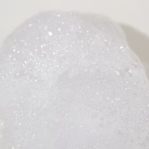 LADOR Anti-Dandruff Shampoo 530ml 7 LADOR Anti-Dandruff Shampoo foam