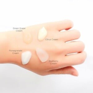 FRUDIA Citrus Brightening Cream 55g 10 FRUDIA Citrus Brightening Cream 55g - Crema Viso