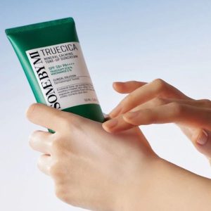 SOMEBYMI Truecica Mineral Calming Tone-Up Suncream finish