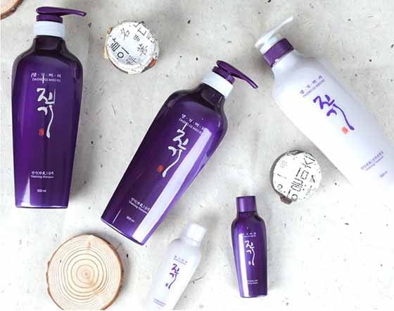 DAENG GI MEO RI Vitalizing Shampoo 300ml - Shampoo 4 DAENG GI MEO RI Vitalizing Shampoo 300ml - Shampoo