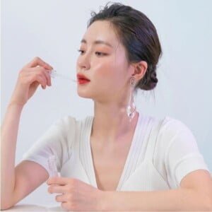 ROMAND Glasting Water Gloss 00 Meteor Track 4,3gr - Lip Gloss