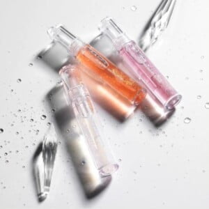 ROMAND Glasting Water Gloss 00 Meteor Track 4,3gr - Lip Gloss