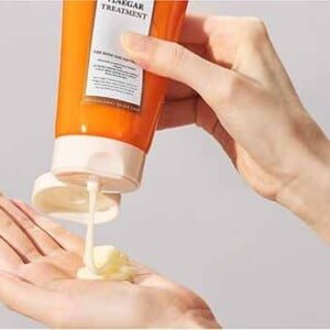 LADOR ACV Vinegar Treatment 430ml - Balsamo