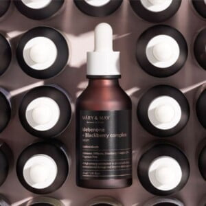 MARY & MAY Idebenone + Blackberry Complex Serum 30ml - Siero viso 8 MARY & MAY Idebenone + Blackberry Complex Serum 30ml - Siero viso