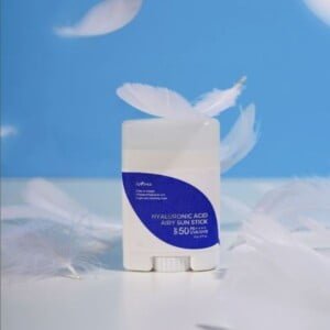 ISNTREE Hyaluronic Acid Airy Sun Stick SPF 50+ PA ++++ 22g 8 ISNTREE Hyaluronic Acid Airy Sun Stick SPF 50+ PA ++++ 22g - Stick solare