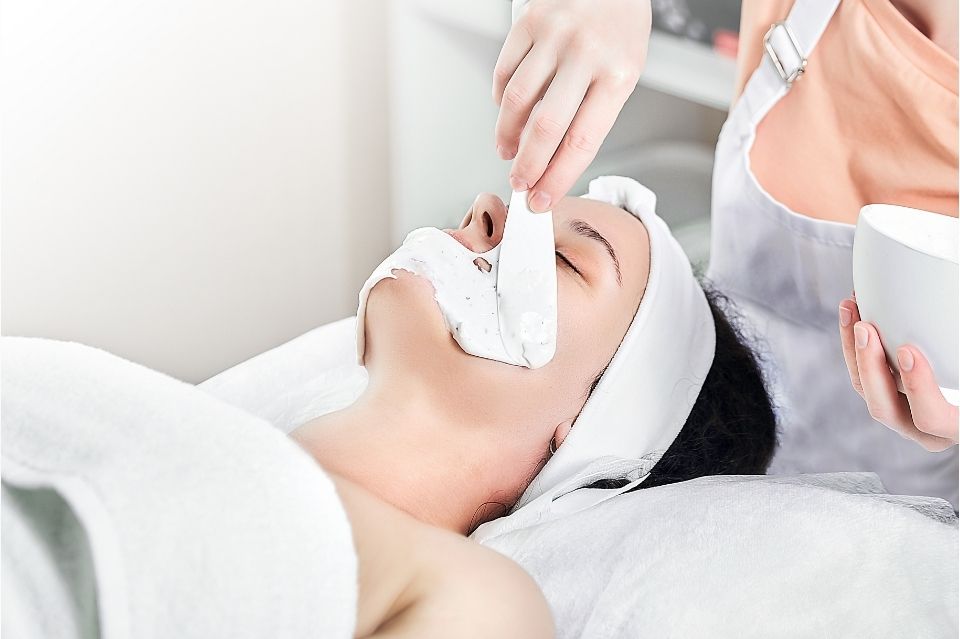Rubber Mask coreane: le maschere viso modellanti in alginato 4 come applicare rubber-mask-coreane