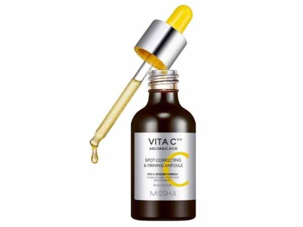 Vitamina C: effetti e benefici sulla pelle, la skincare pro-age 9 missha vita c plus spot correcting firming ampoule 30 ml