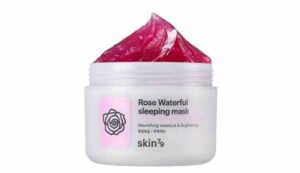 Esfoliazione chimica: che cos'è e come farla 5 SKIN79 Rose sleeping Mask