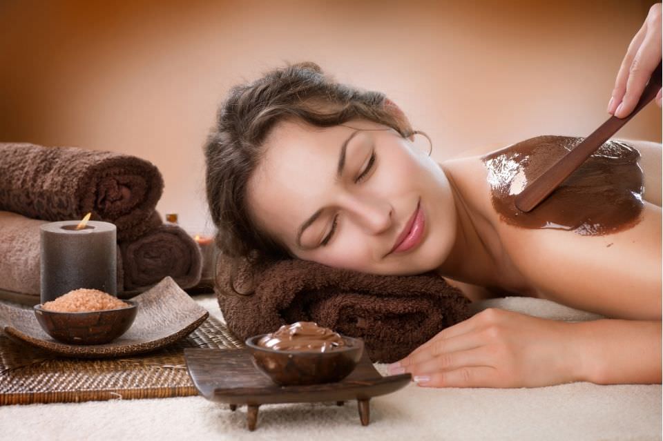 Cacao e cioccolato ingredienti golosi per la nostra pelle 8 trattamento corpo burro cacao