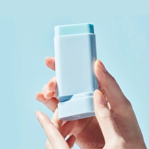 TOCOBO Cotton Soft Sun Stick SPF50+ PA++++ 19g 2 TOCOBO Cotton Soft Sun Stick SPF50+ PA++++ 19g - Stick solare