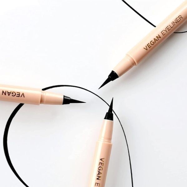 MIZON Vegan Liquid Eyeliner 0,5g - Eyeliner occhi 2 MIZON Vegan Liquid Eyeliner 0,5g - Eyeliner occhi