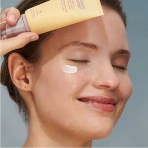 HARUHARU WONDER Black Rice Moisture Airyfit Daily Sunscreen SPF 50+/PA++++ 50ml 11 HARUHARU WONDER Black Rice Moisture Airyfit Daily Sunscreen SPF 50+/PA++++ 50ml- Crema solare