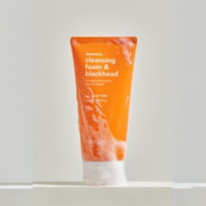 HANSKIN Cleansing Foam & Blackhead 120ml - Detergente viso 5 HANSKIN Cleansing Foam Blackhead texture