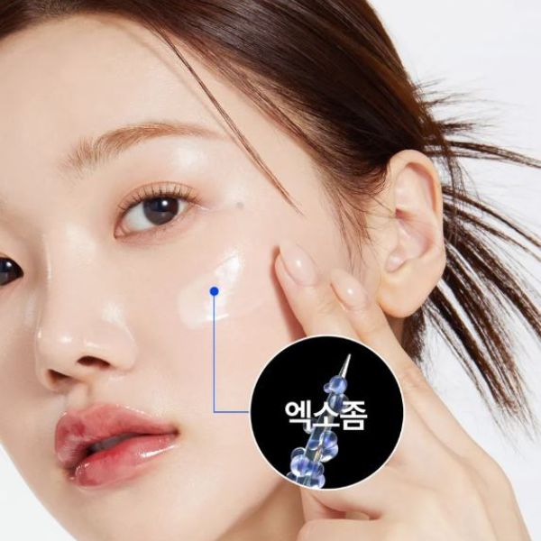 MEDICUBE One Day Exosome Shot Pore Ampuole 2000 30ml 2 MEDICUBE One Day Exosome Shot Pore Ampuole 2000 texture