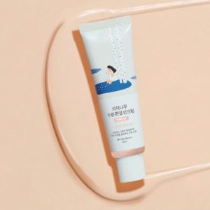 ROUND LAB Birch Juice Moisturizing Tone-Up Sunscreen SPF50+ PA++++ 50ml 9 ROUND LAB Birch Juice Moisturizing Tone-Up Sunscreen texture 2