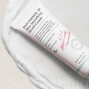AXIS-Y Panthenol 10 Skin Smoothing Shield Cream texture 3