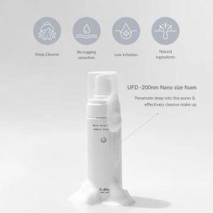 DR. ALTHEA Amino Acid Gentle Bubble Cleanser texture