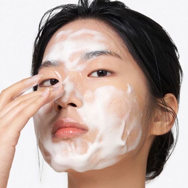 PURITO SEOUL Clear Code Superfruit Cleanser 150ml 4 PURITO SEOUL Clear Code Superfruit Cleanser how to use