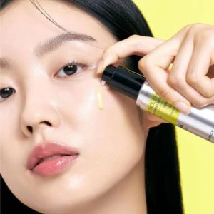 CELIMAX The Vita A Retinol Shot Tightening Serum TEXTURE