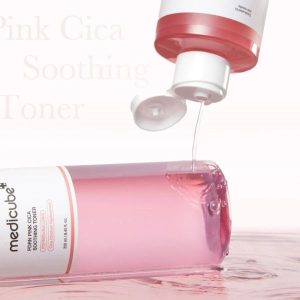 MEDICUBE PDRN Pink Cica Soothing Toner texture 3