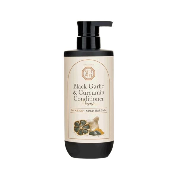DAENG GI MEO RI Black Garlic And Curcumin Conditioner 500ml 1 DAENG GI MEO RI Black Garlic And Curcumin Conditioner 500ml