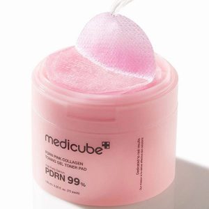 MEDICUBE PDRN Pink Toning Gel Toner Pad 70ea 8 MEDICUBE PDRN Pink Toning Gel Toner Pad texture