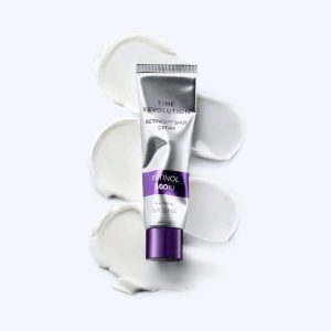 MISSHA Time Revolution Retinol 500 Shot Cream texture