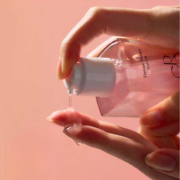 GROWUS Damage Therapy Hair Oil 65ml 3 GROWUS Damage Therapy Hair Oil texture