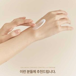 HEVEBLUE Salmon Caring Centella Cream texture