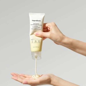ONGREDIENTS Skin Barrier Moisture Deep Cleanser 120ml 10 Ongredients Skin Barrier Moisture Deep Cleanser texture 2