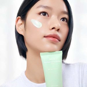 ABIB Heartleaf Mild Sunscreen Relief Tube 50ml 12 ABIB Heartleaf Mild Sunscreen Relief Tube texture