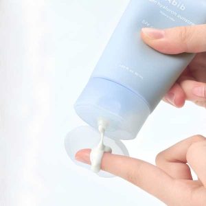 ABIB Sedum Hyaluron Sunscreen Watery Tube SPF 50+ PA++++ texture