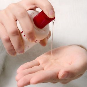 MOEV Annurcatin Hair Oil Essence texture