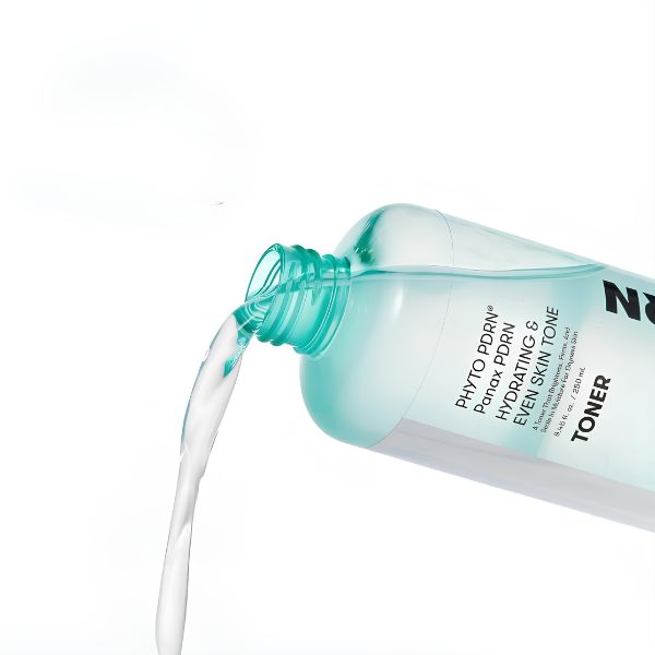VT COSMETICS PDRN Toner 250ml 2 VT COSMETICS PDRN Toner texture